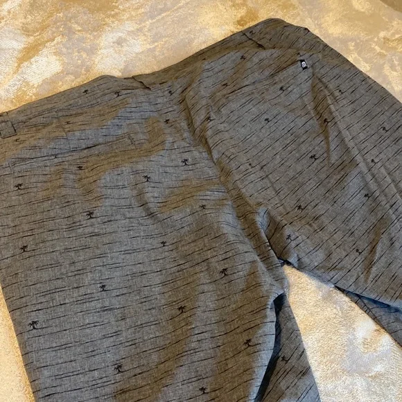 Travis Matthew golf short
